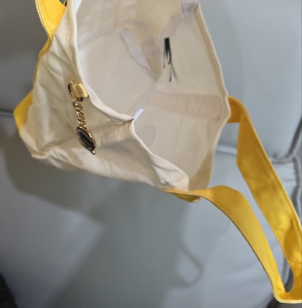 Peanuts Yellow & Cream Snoopy Canvas Mini Tote Bag NWT - Picture 5 of 5